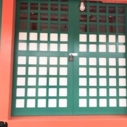 格子戸（神社）